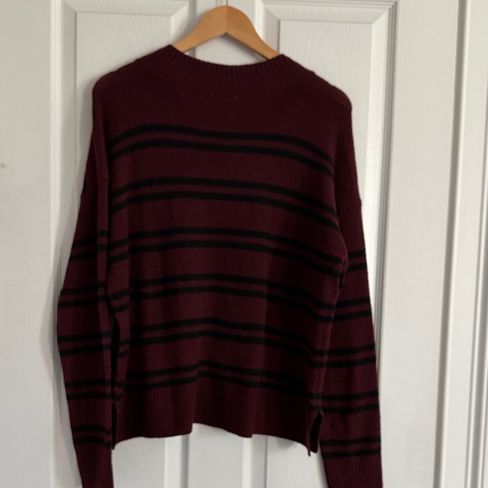 A New Approach  Deep V-Neck Sweater in Maroon and Black NWT - Picture 3 of 9